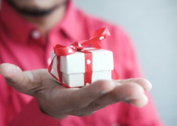 O que fazer para ganhar dinheiro no Dia dos Pais? Veja ideias simples