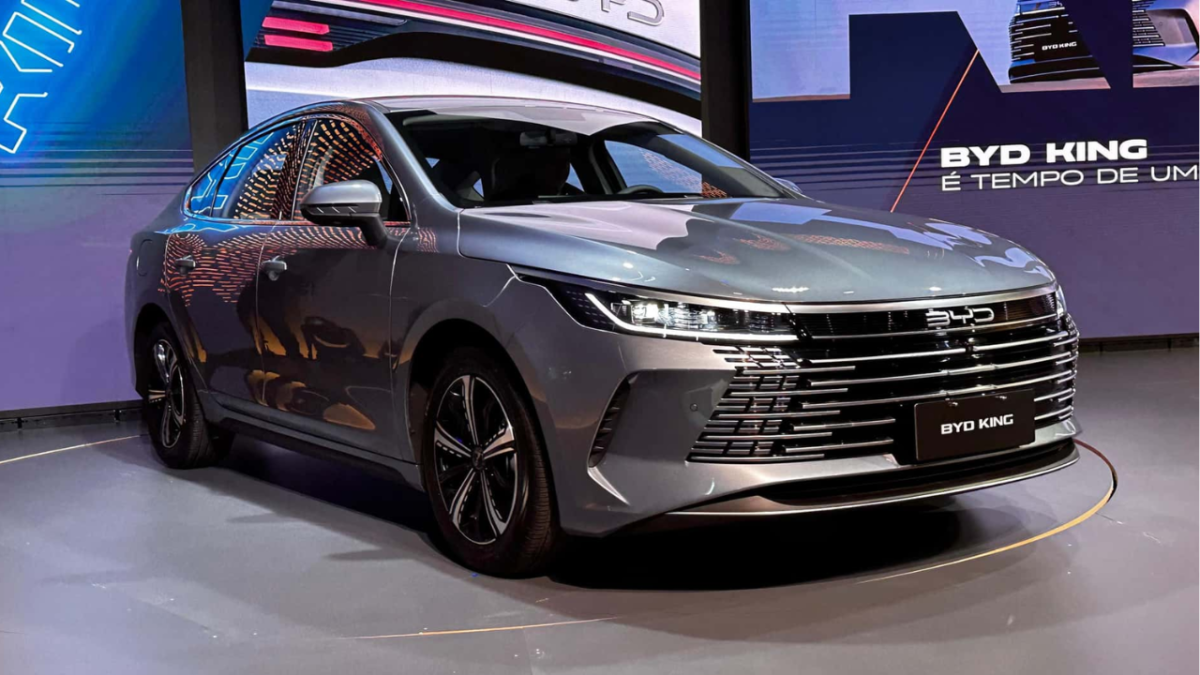 Sedan de R$ 175.990 derruba Toyota e é o híbrido mais barato de se manter no Brasil