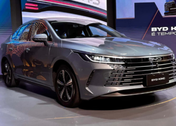 Sedan de R$ 175.990 derruba Toyota e é o híbrido mais barato de se manter no Brasil