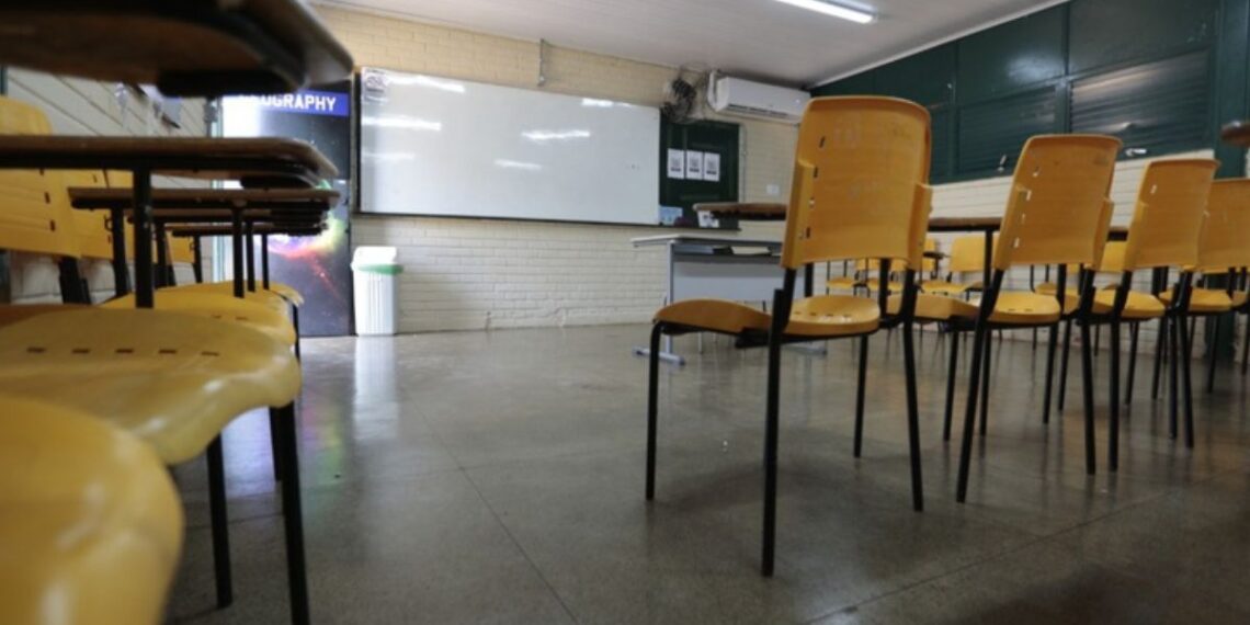 Encceja é uma prova gratuita do Governo Federal aplicada pelo Inep. (Imagem: Angelo Miguel / MEC)